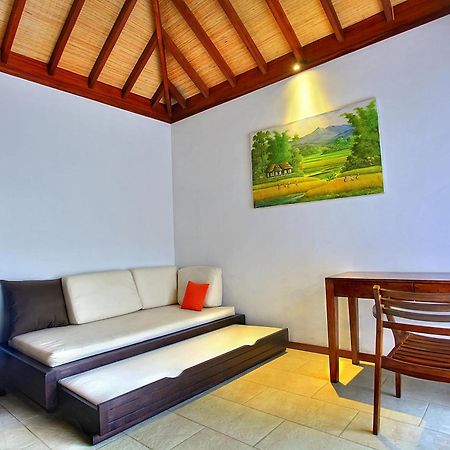 Villa Esperanto Seminyak Buitenkant foto